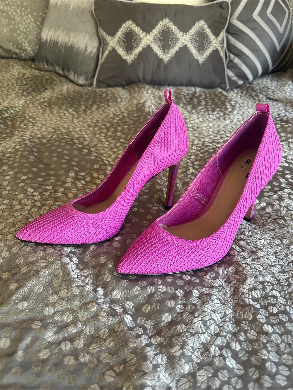 NWOT Mix No. 6 Women's Fuchsia Pointed-Toe Stiletto Pumps size 8 1/2 never worn